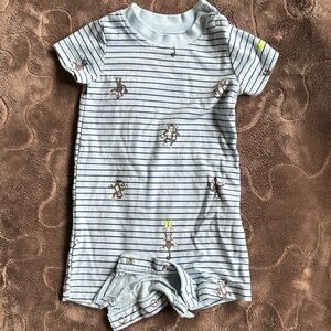Hurley baby romper, size 3 month, like new